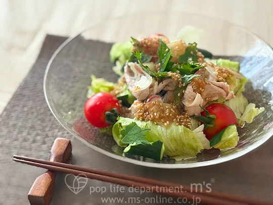 電子レンジで簡単！夏の巡り豚しゃぶサラダ