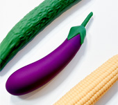 リアルな野菜の形をした一本型バイブシリーズ「イッポンマンマ」サムネイル