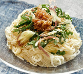 エロの悩みを食べて解決！まゆなむのごはんセラピー「汗もムレもニオイも気になる夏。外と中から“におわない私”へ」サムネイル